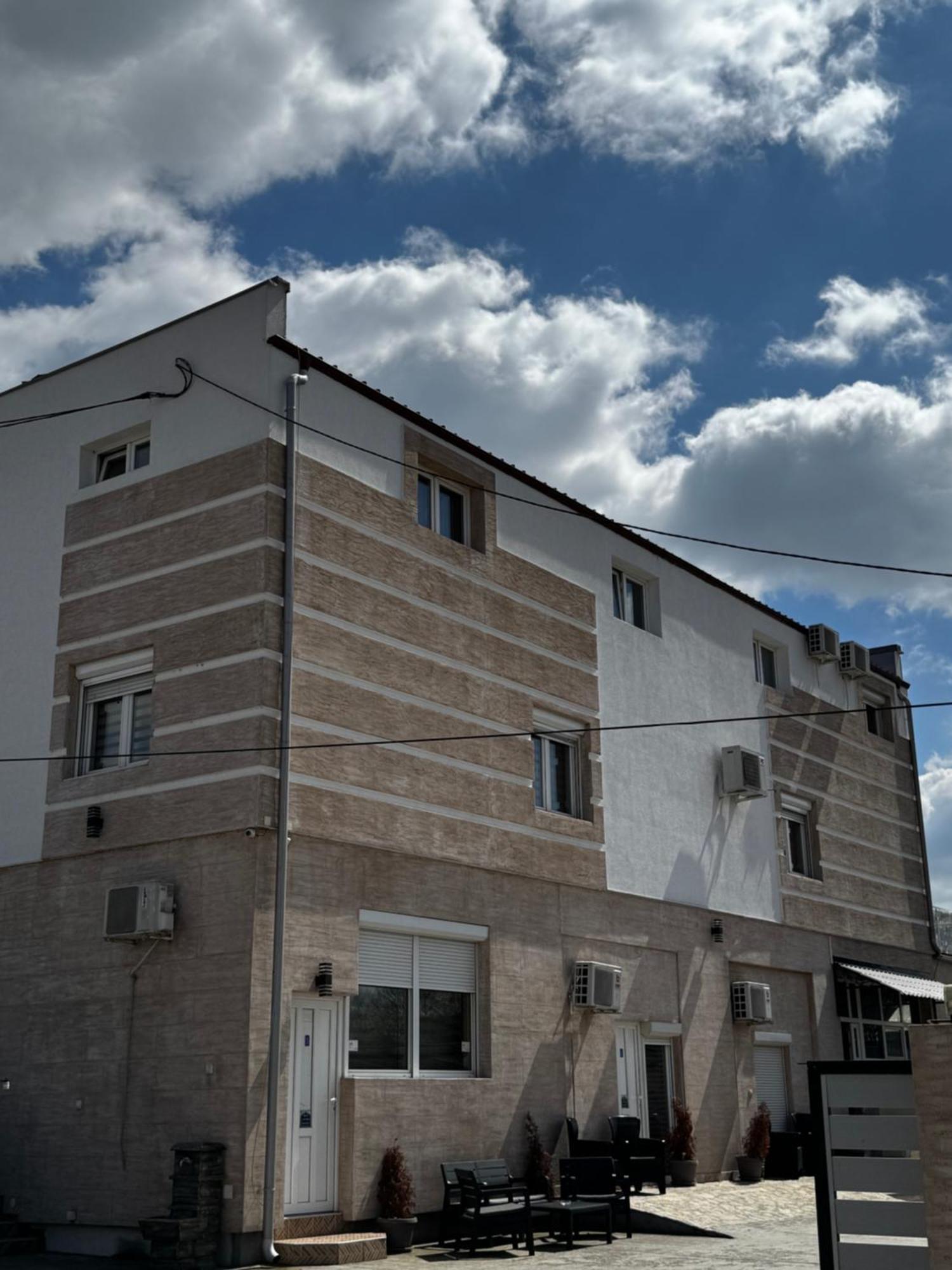 Apartments Vila Brzi & Beka Sabac Exterior photo